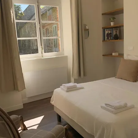 Bed and Breakfast Abbaye De Blanchelande Neufmesnil Exterior foto