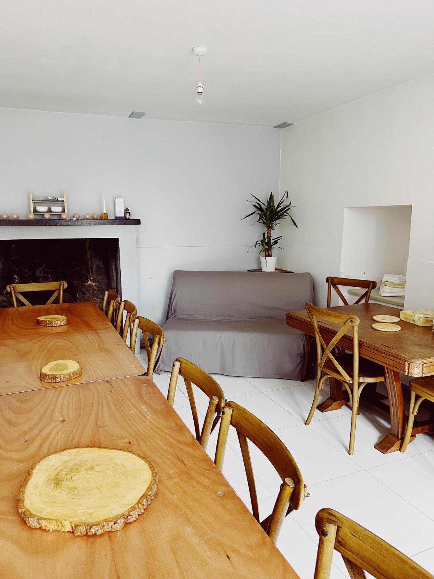 Abbaye De Blanchelande Bed & Breakfast Neufmesnil